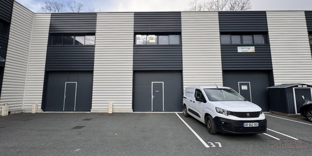 local commercial à ANGLET (64600)